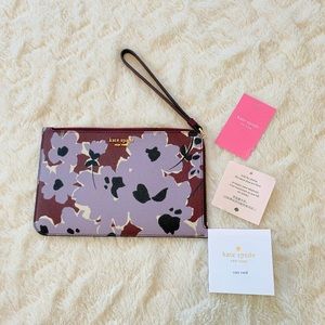 Kate Spade Cameron Floral Medium l-zip Wristlet